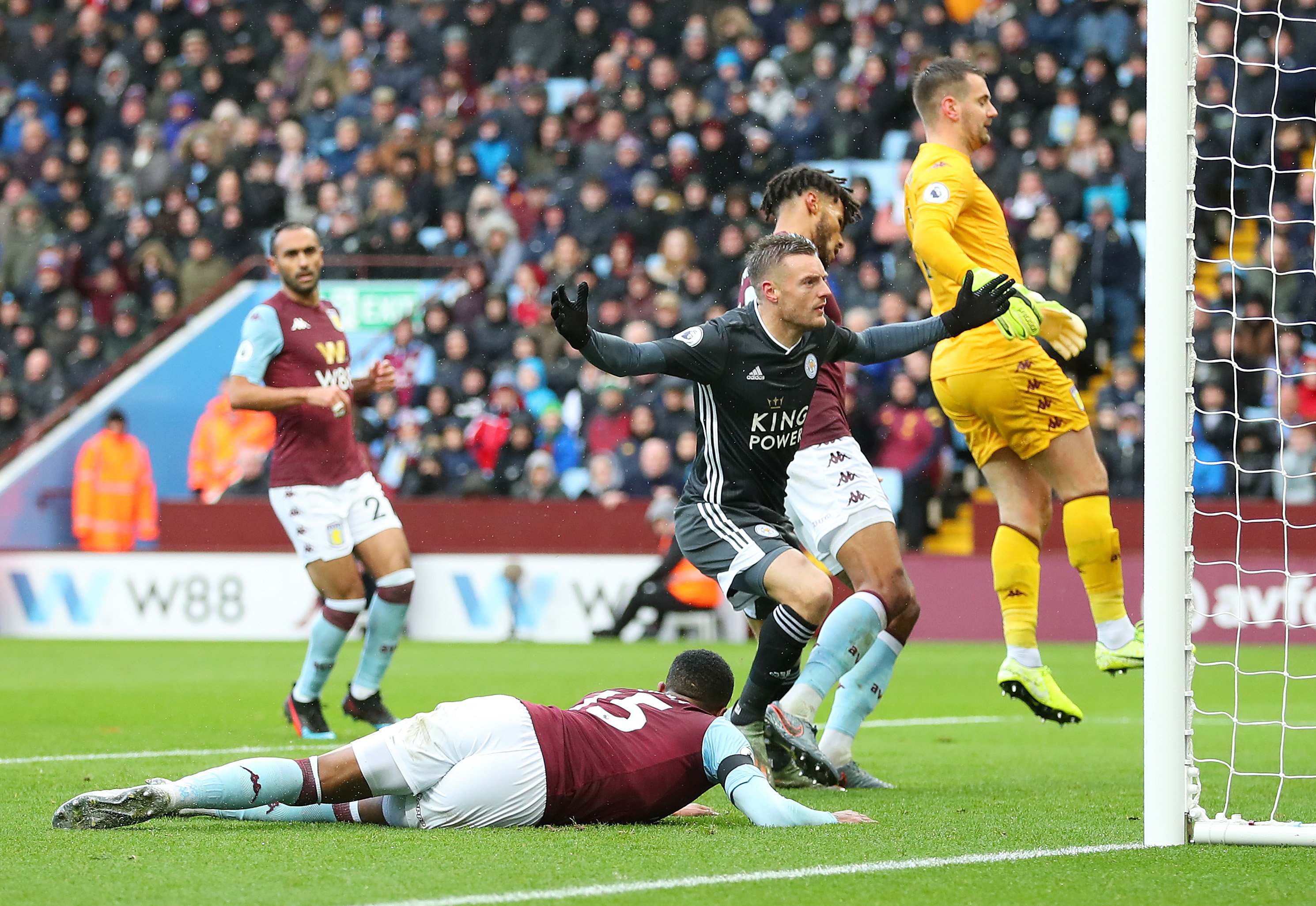 鄂競技的一 鄂競技的一