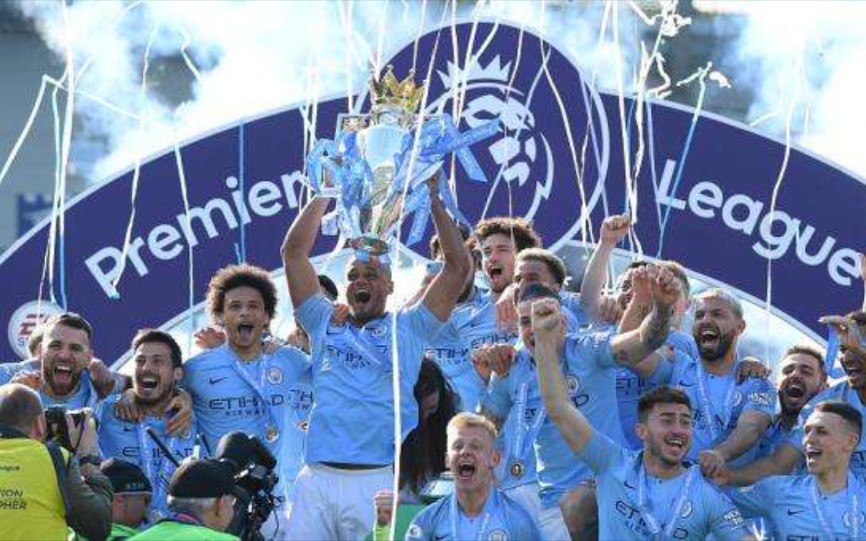 也是对未来 也是对未来